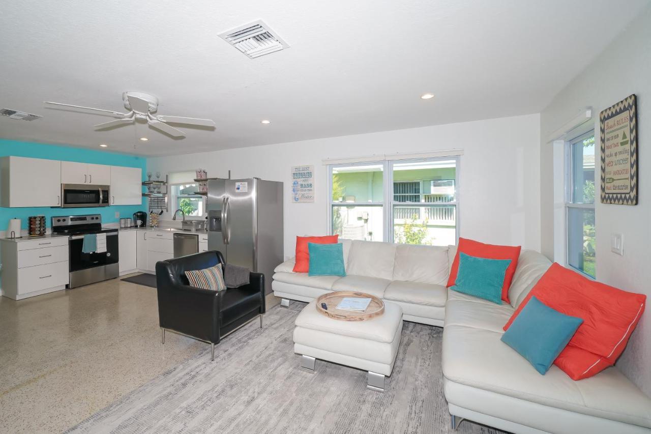 Modern & Fresh - Less Than 3 Miles To The Beach! Σεϊρασότα Εξωτερικό φωτογραφία