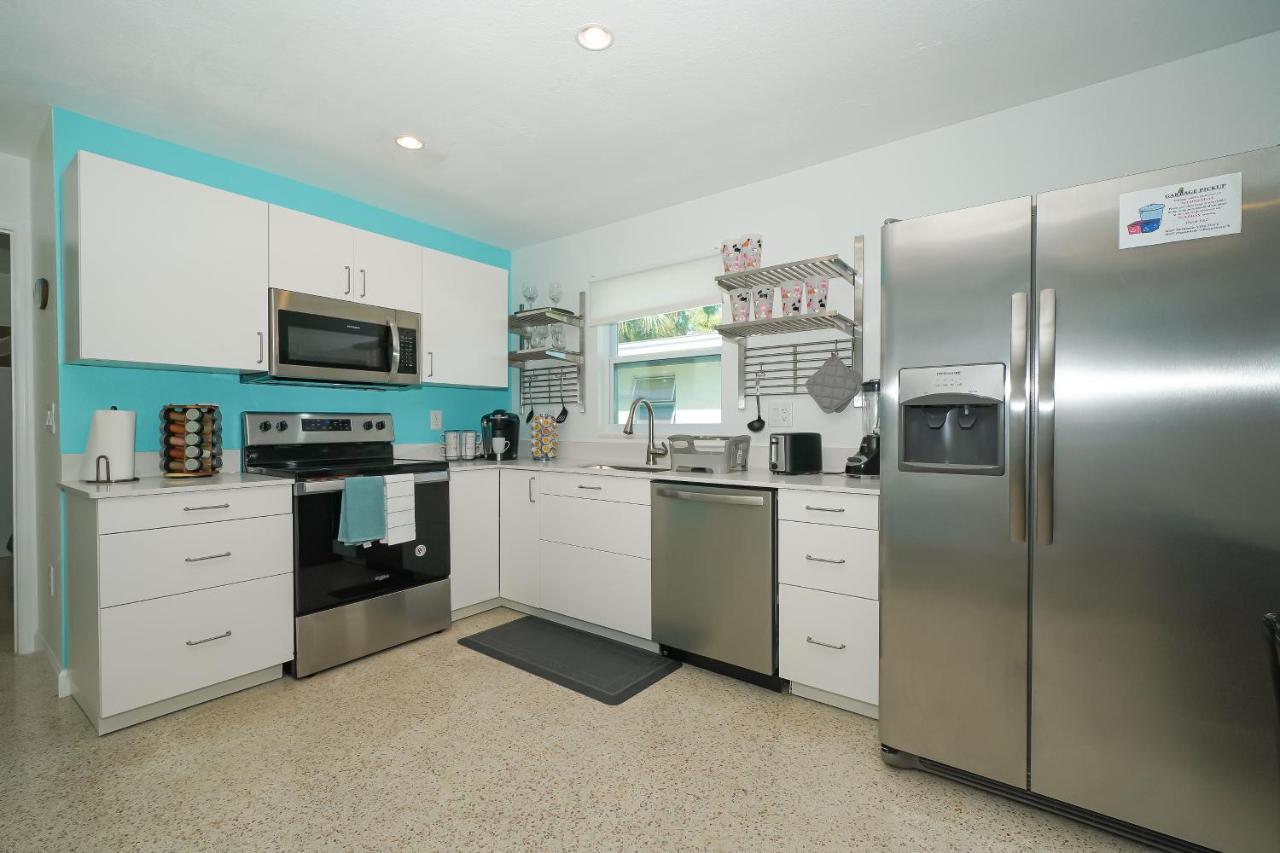 Modern & Fresh - Less Than 3 Miles To The Beach! Σεϊρασότα Εξωτερικό φωτογραφία